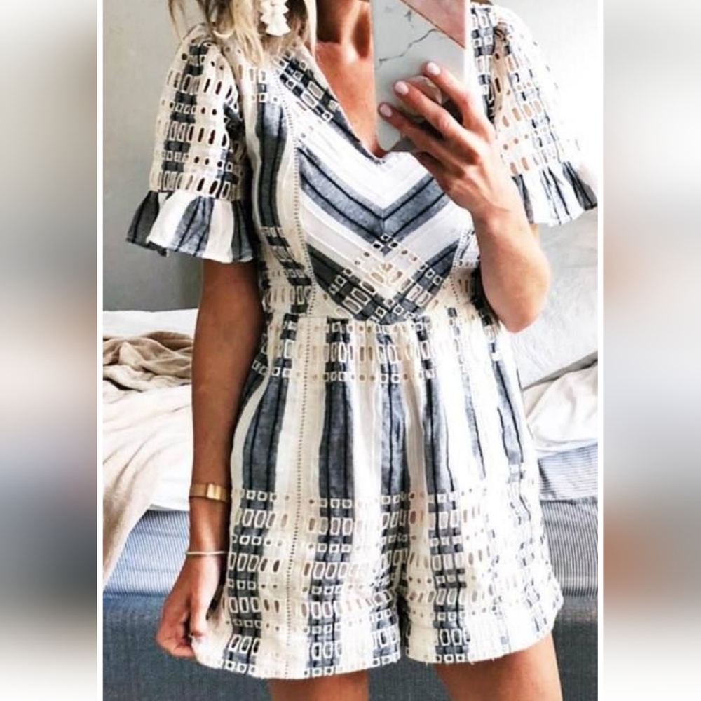 Anthropologie Ett:Twa Eyelet Striped Shorts Romper Boho XS 2